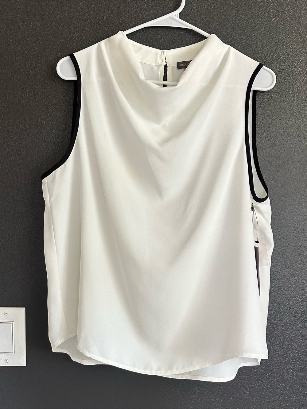 Vince Camuto Ivory Cowl Neck Sleeveless Blouse Size L NWT - Picture 7 of 8